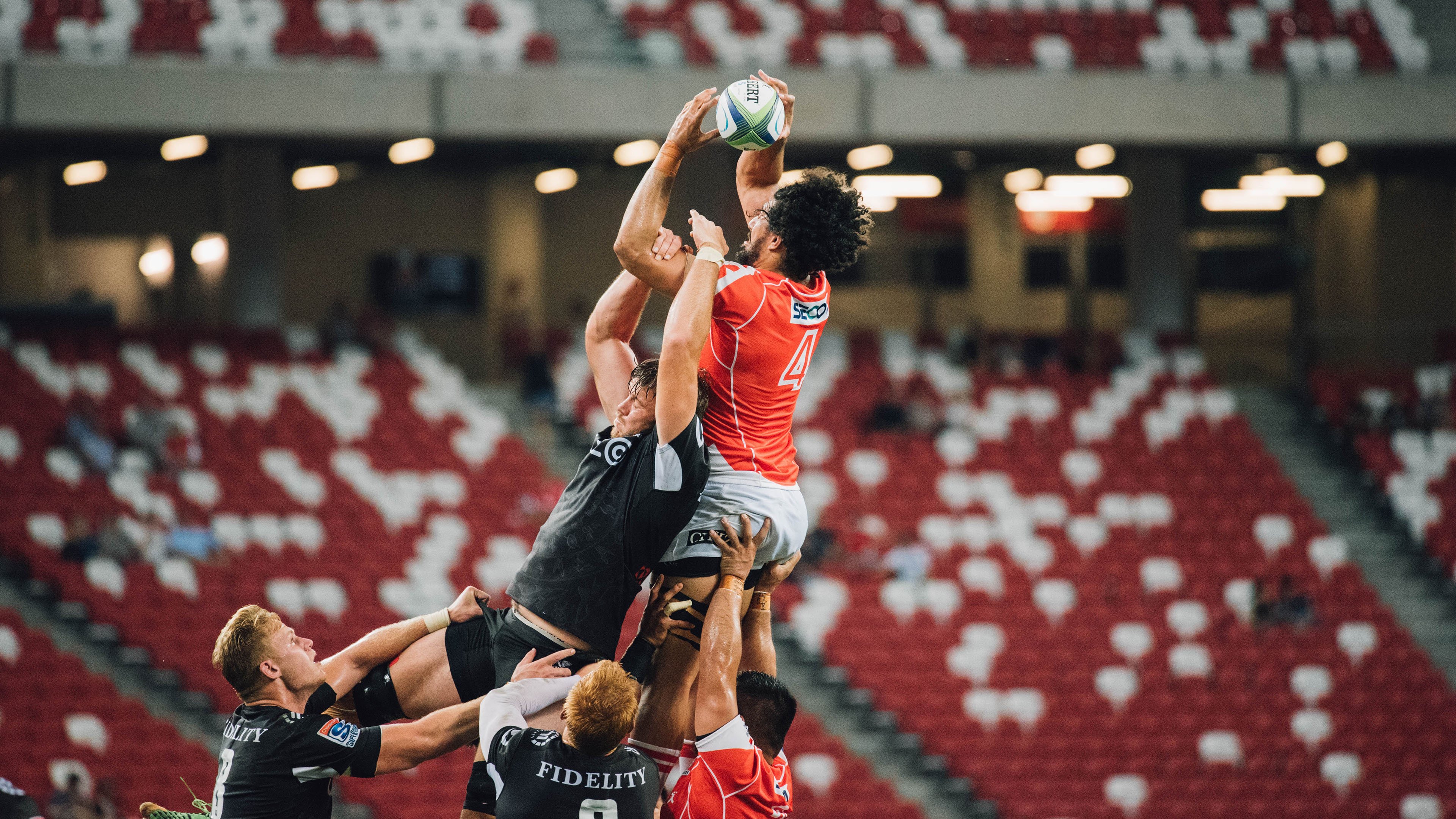 中国男篮用汗水书写不屈篇章，中国男篮运动